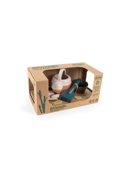 Et børne-plantesæt med brun potte, grønne plantekrukker, sandskål og haveredskaber i lyseblå og beige.